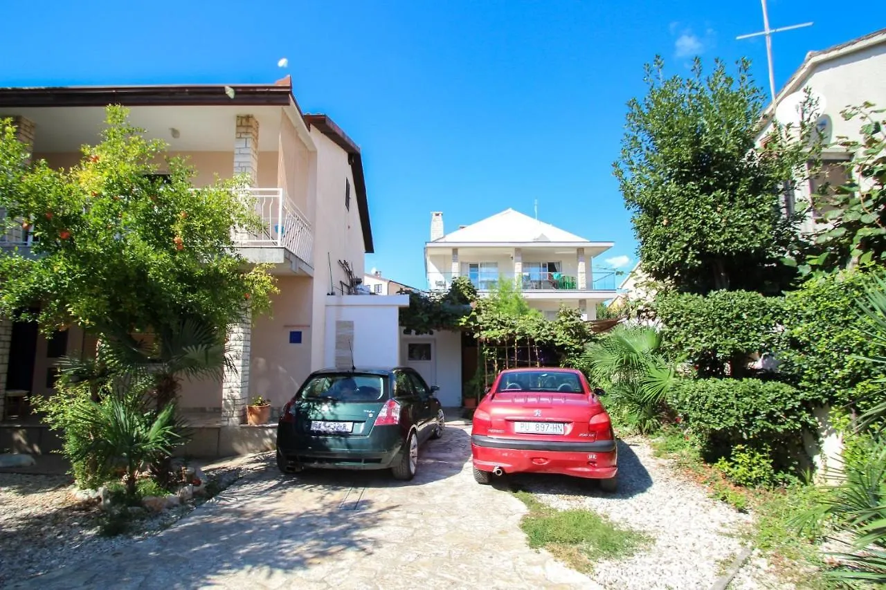 Apartment Aleksandra Novigrad Istria