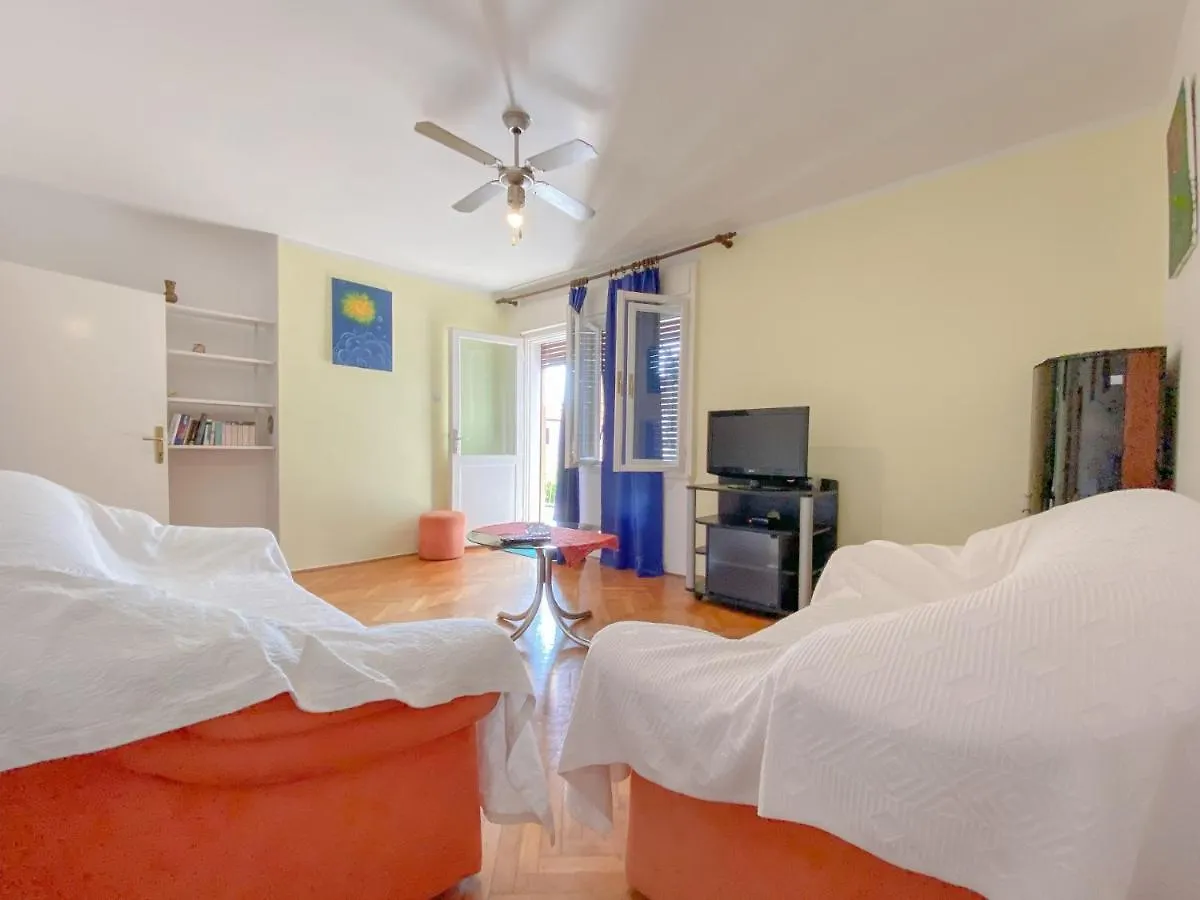 Apartment Aleksandra Novigrad Istria